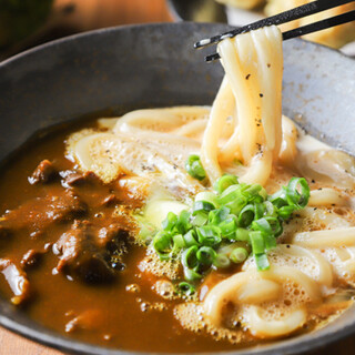 『うどん×酒』の楽しみ方も♪お仕事帰りのちょい飲みにも最適◎