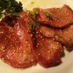 炭火焼肉 新宿 柳苑 - 