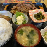 定食の店 牛太郎 - カットステーキ定食(2014/02/08)