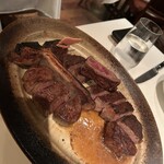 ウルフギャング・ステーキハウス 丸の内店 - 