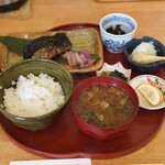 炭火焼き魚弁当 すみさわ - 