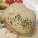 キッチン ブルー グローブ - すりおろしオニオンとりんご酢のソースの上にはパセリ？