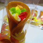 藤兵衛庵 - 花彩つむぎ（フルーツ）　５９４円（税込）個包装のアップ【２０２４年５月】