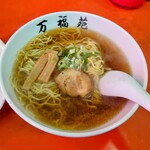 万福苑 - 料理写真:しょうゆラーメン