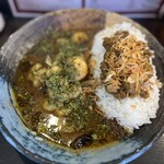 カレーノトリコ - えびあいがけカレー 5辛