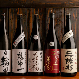 Seasonal local sake and wine collected from all over Japan are perfect for our signature chicken dishes.