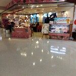Cafe CANNA - 宮崎空港2階。