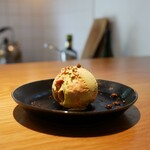 カレーのアキンボ - 