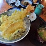 Takahashiya - 海老天丼と生湯葉のお吸い物