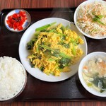 中華料理 金宴楼 - 料理写真:日替わりランチB(タマゴとほうれん草炒め定食)
