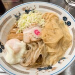 Chuukasoba Mitaka - ワンタンメン油そば半熟卵付き