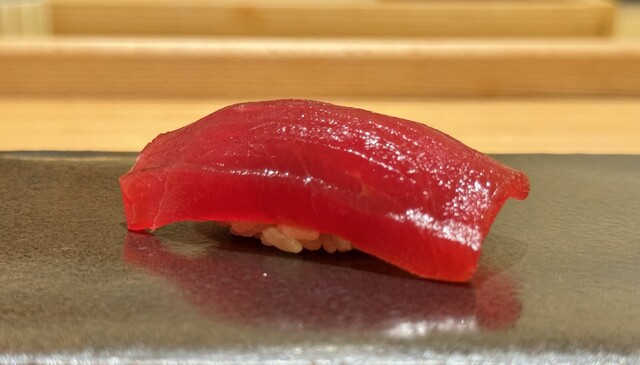 鮨 のべつ