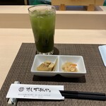 Sushi Getaya - 緑茶ハイ