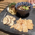 Meieki Teppan De Reshishi - タケノコとホタテの土佐煮、つまみになるポテサラ、うずら卵の有馬山椒づけ、砂肝の生姜煮