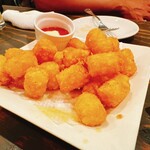 Hawaiian Dining Bar Lua's - 