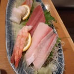 Sushi Izakaya Yataizushi - 