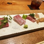 料理屋くおん - 鮪、黒鯛、金目鯛、白ミール貝