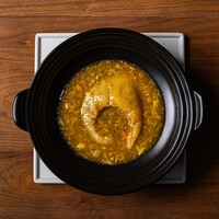 鱶鰭蟹味噌煮 100g　上海蟹味噌入りフカヒレの姿煮込み 1人前