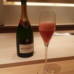 江戸焼肉 - ボランジェ / スペシャル・キュヴェ N.V.… 辛口のシャンパーニュでフランスのシャンパーニュで作って頂いたカクテル　乾杯