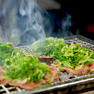 焼肉どんどん名物のネギたん