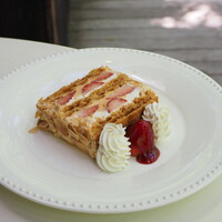 キハチ 青山本店 - ナポレオンパイ（1650円）