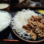 とんかつ 肉料理 麻釉 - 