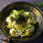 Japanese-style salad with tofu and steamed chicken