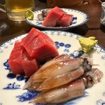 飯・酒場 コマメヤ - ⚫︎天然インドマグロ刺身 500円 
      ⚫︎生ホタルイカ刺身 500円