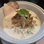 らーめん三極志 - ビーフチャウダーラーメン