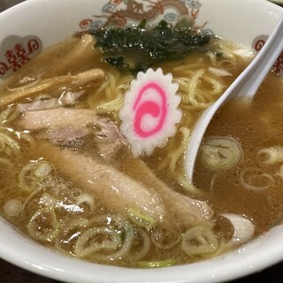 手打ラーメン 栄楽_0
