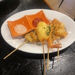 イタリアン酒場HARUTA - フリット(タン、ぼんじり、えび、チーズ)