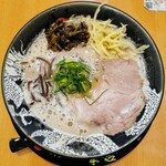 博多一幸舎 エキマルシェ大阪店 - 高菜と生姜トッピング