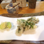 石臼挽き手打 蕎楽亭 - 空豆新物、菜の花