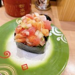 回転寿し トリトン 北8条光星店 - 