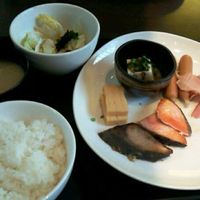 リュクス ダイニング ハプナ - 