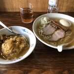 中華そば さとう - 中華そば(味玉トッピング)、半カレーライス