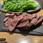 Wagyu U Yakiniku Jukusei O Otoro Gyuutan Kokusan Gyuu Horumon Date No Kura - 