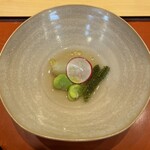 鮨 花美 - 海ブドウ