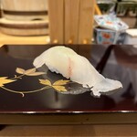 鮨 花美 - ヒラメ