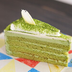 クラフト&和カフェ 匠館 - ケーキセット 825円 の抹茶ケーキ