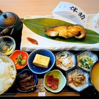 高級ブランド干物 銀座伴助 新宿タカシマヤ タイムズスクエア店 -  【厳選】銀たら干物御膳
