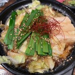 元気屋・絆 - 九州醤油仕立てのもつ鍋