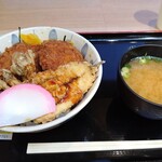 名立谷浜サービスエリア（上り）フードコート - 料理写真: