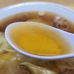 谷ラーメン - スープ