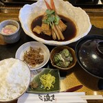 Katsugyo Ryouma - 単品煮付けを定食セットに。