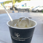 シャトレーゼ ハイウェイショップ - 料理写真:リッチソフトクリーム　@境川PA