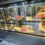 小石川 中勢以 - 