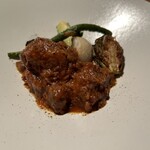 小石川 中勢以 - 熟成牛すね肉のトマト煮込み（1,760円）