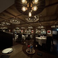 ロウリーズ・ザ・プライムリブ 恵比寿ガーデンプレイス店 - 