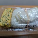 すずや - お握りお土産（だし巻き）